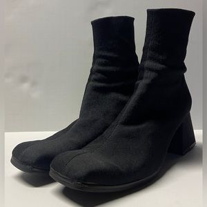 Espace Fabric Ankle Boots size 7.5